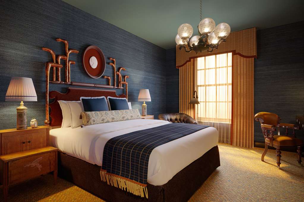 Guest photo