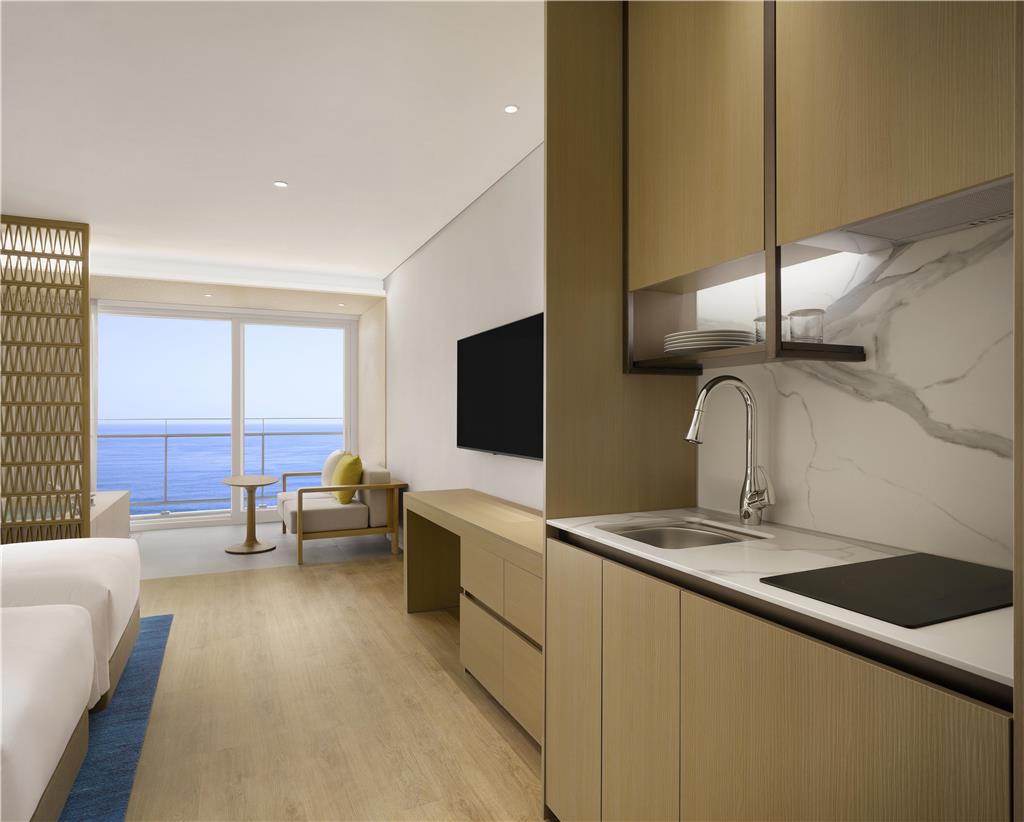CASSIA SOKCHO-guestroom-Guest Room,On-Site.jpg