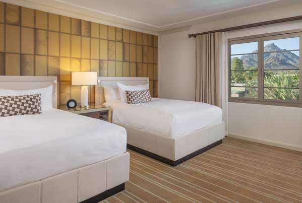 RESORT ROOM - TWO QUEEN BEDS