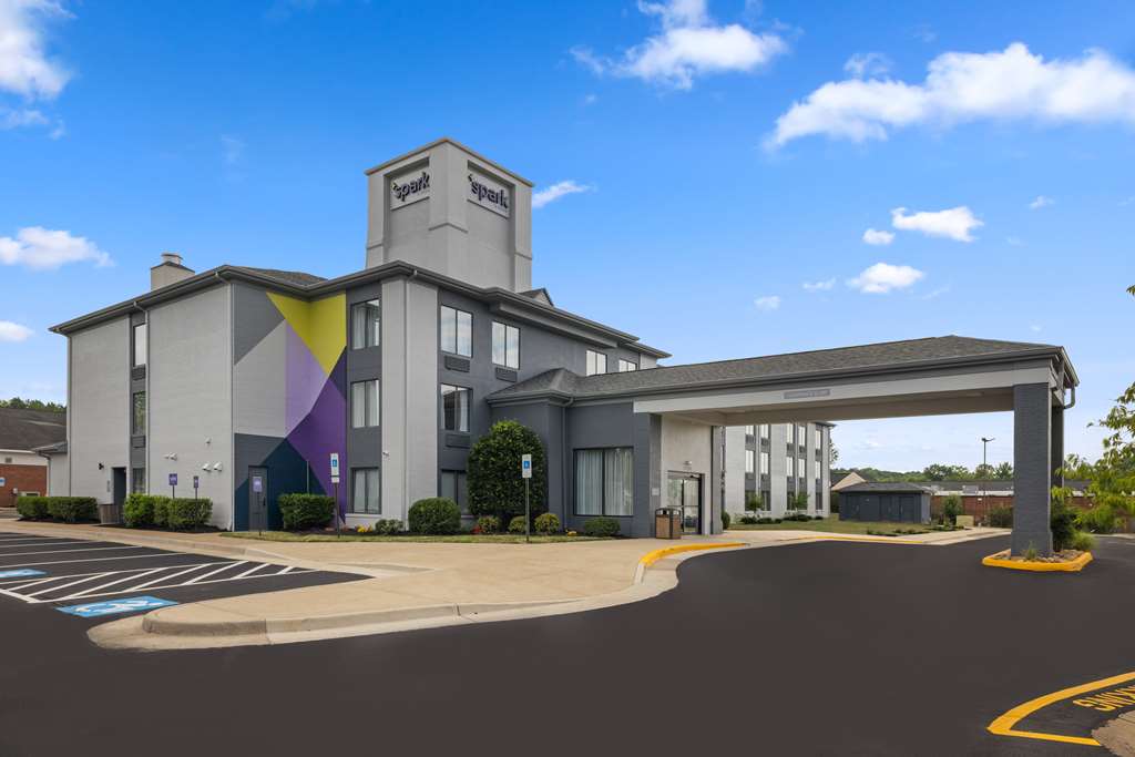 Spark by Hilton-Southpoint
