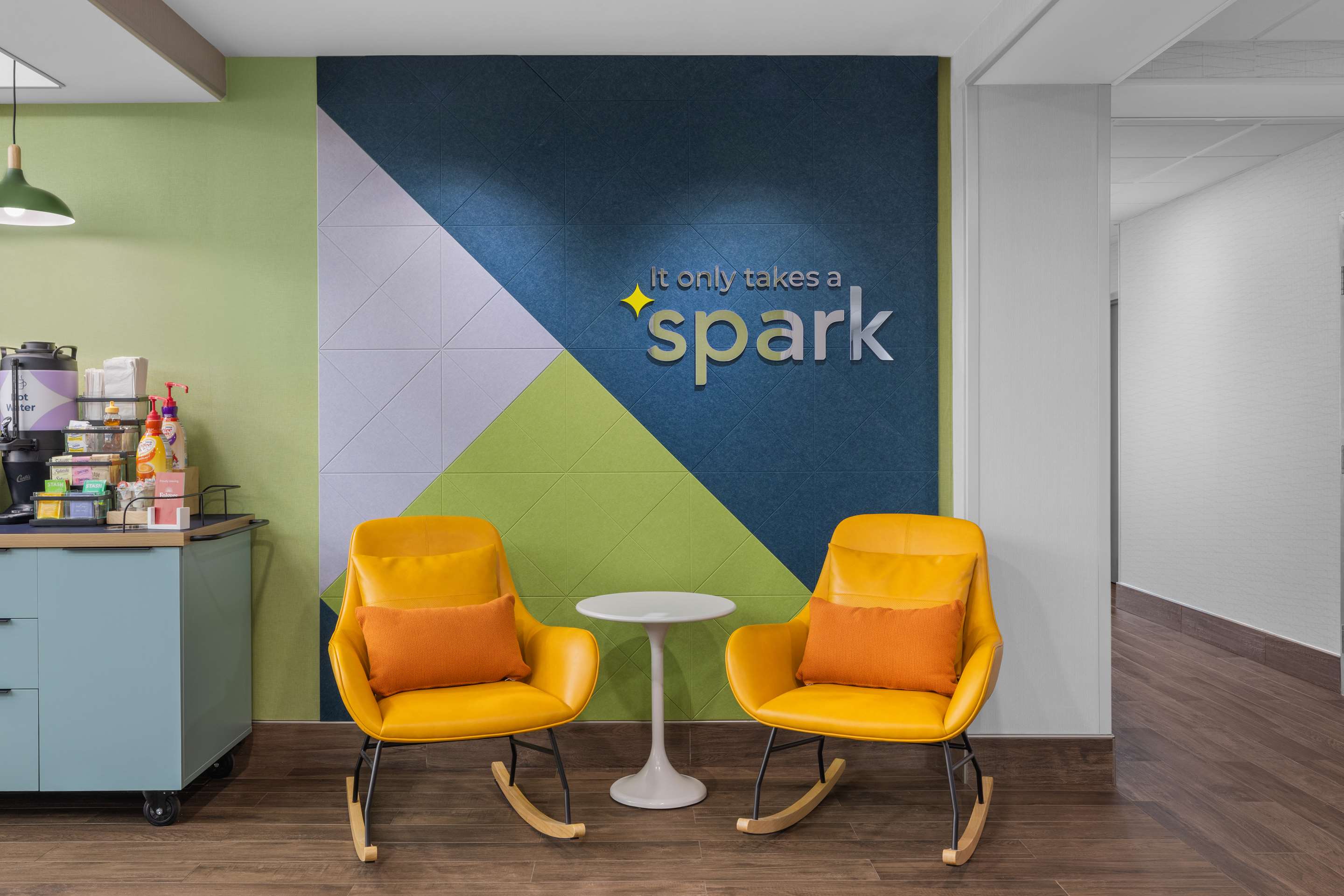 Lobby | Spark by Hilton Fredericksburg Southpoint