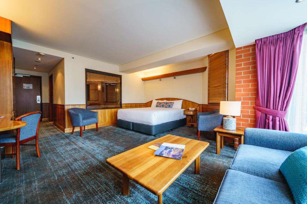 ARKABA HOTEL-guestroom-Guest Room,Suite,On-Site.jpg