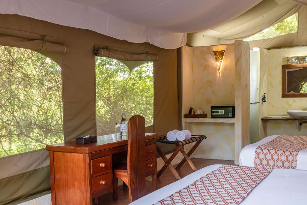 PRIDEINN MARA CAMP AND COTTAGES-guestroom-Guest Room,Guest Room Amenity,On-Site.jpg