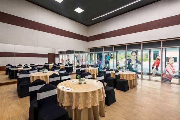 On-Site,Business/Events,Conference Room,Meeting Room