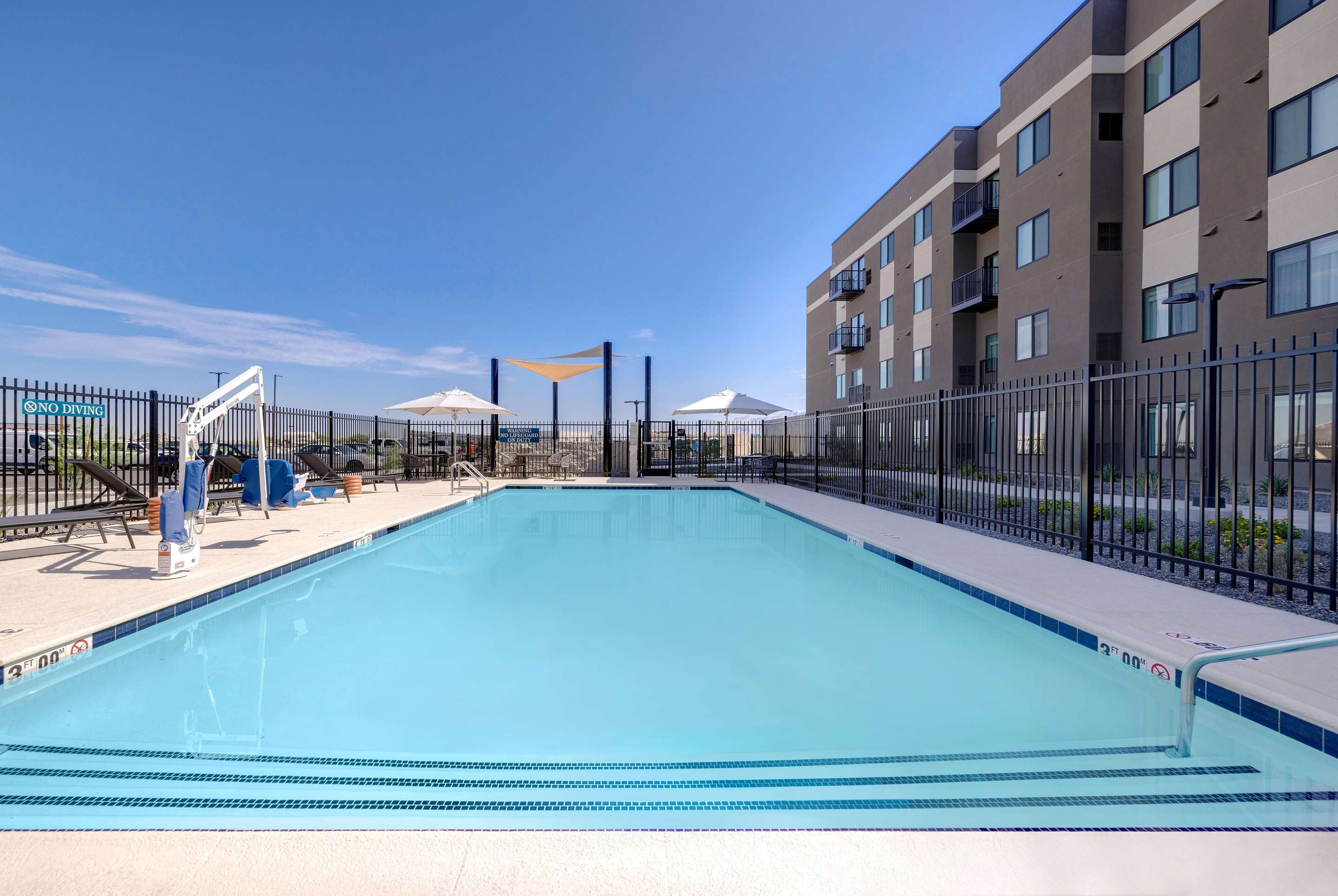 Pool | WaterWalk Tucson