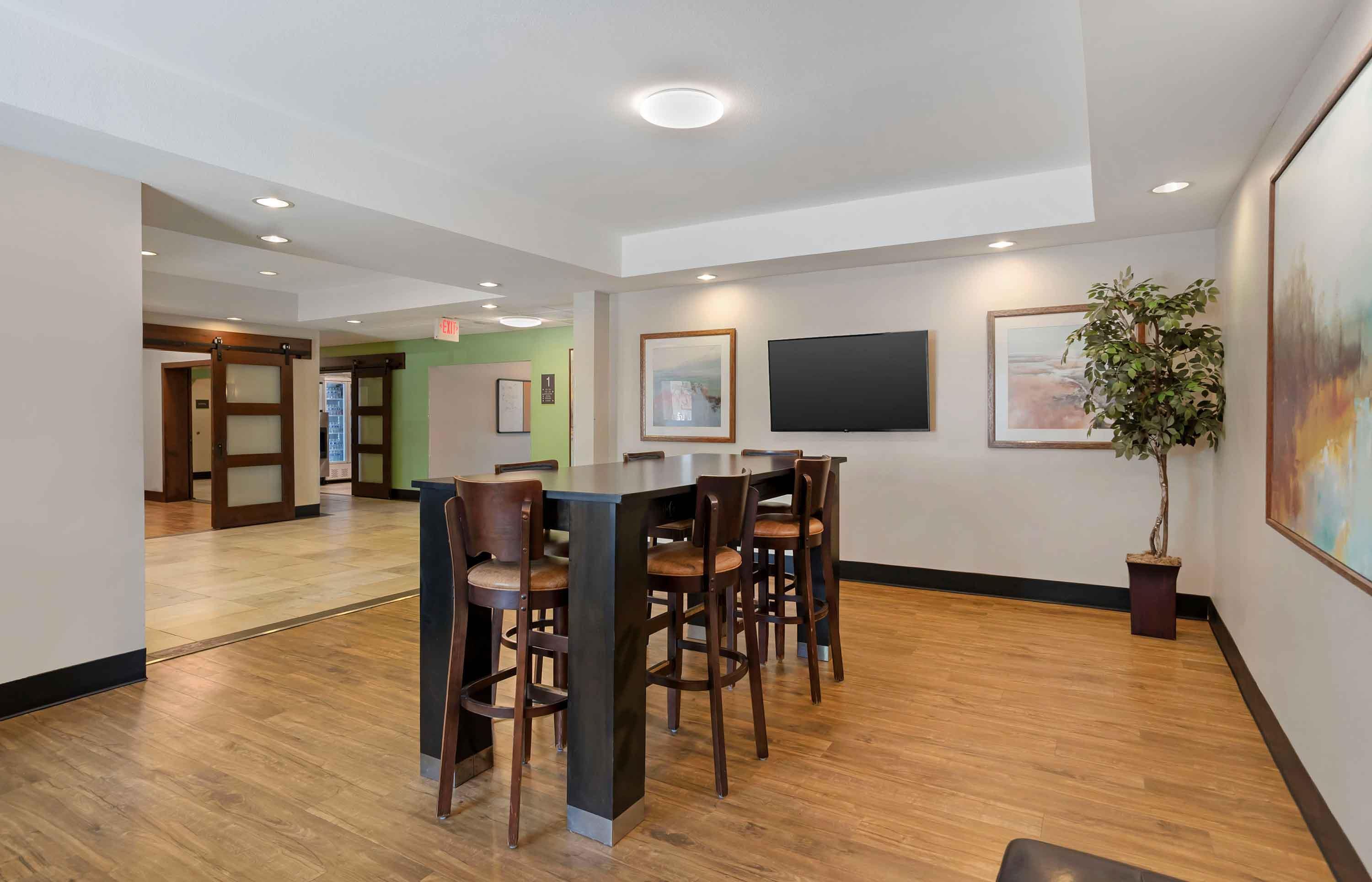 Breakfast Room | Extended Stay America Suites - Donaldsonville - Gonzales