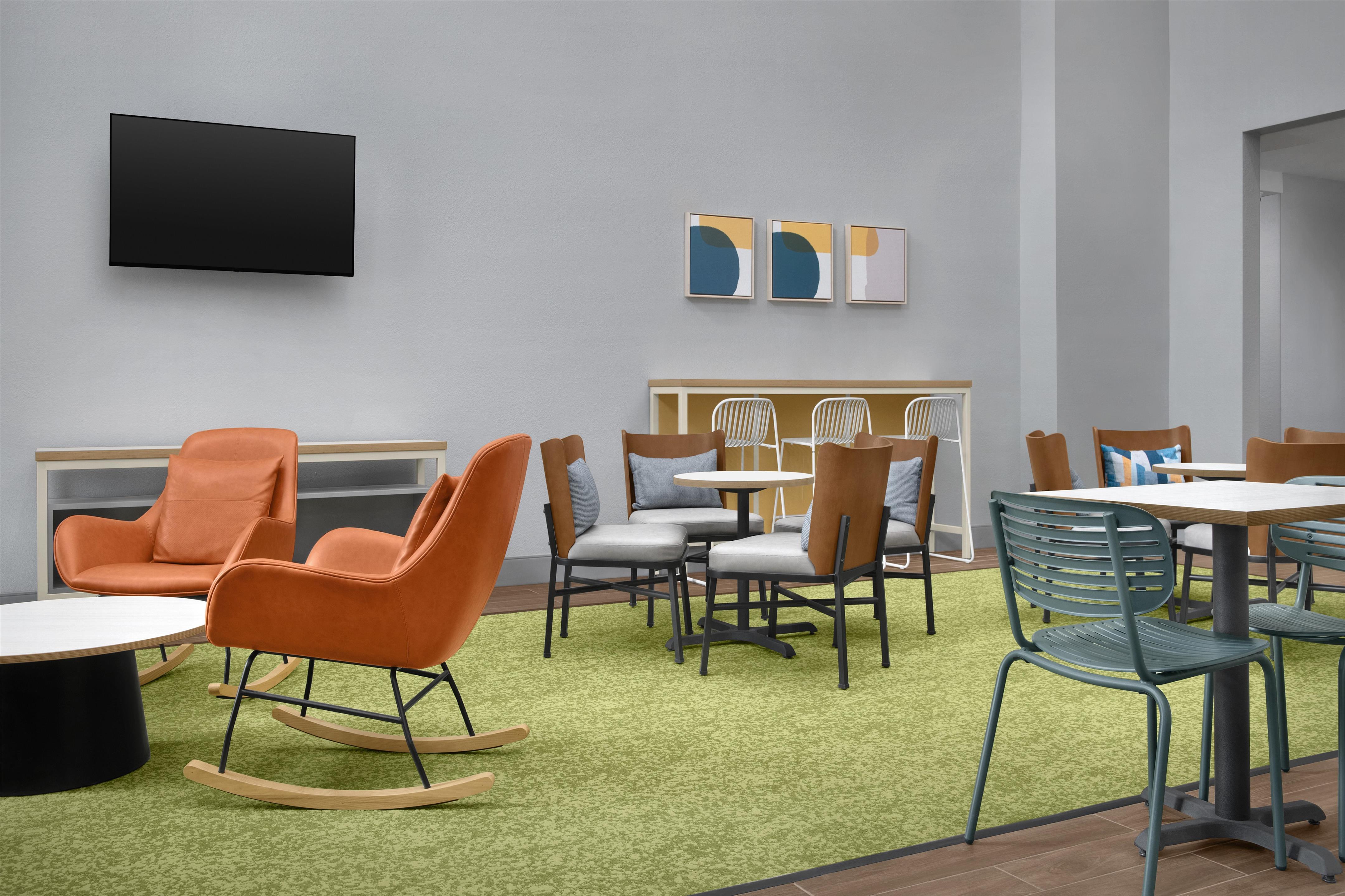 Lobby | Spark by Hilton Vestal Binghamton University Area