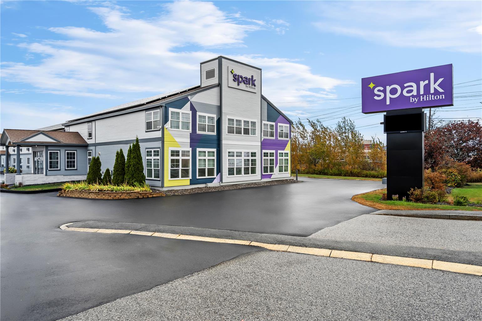Spark by Hilton Portland Airport Maine M