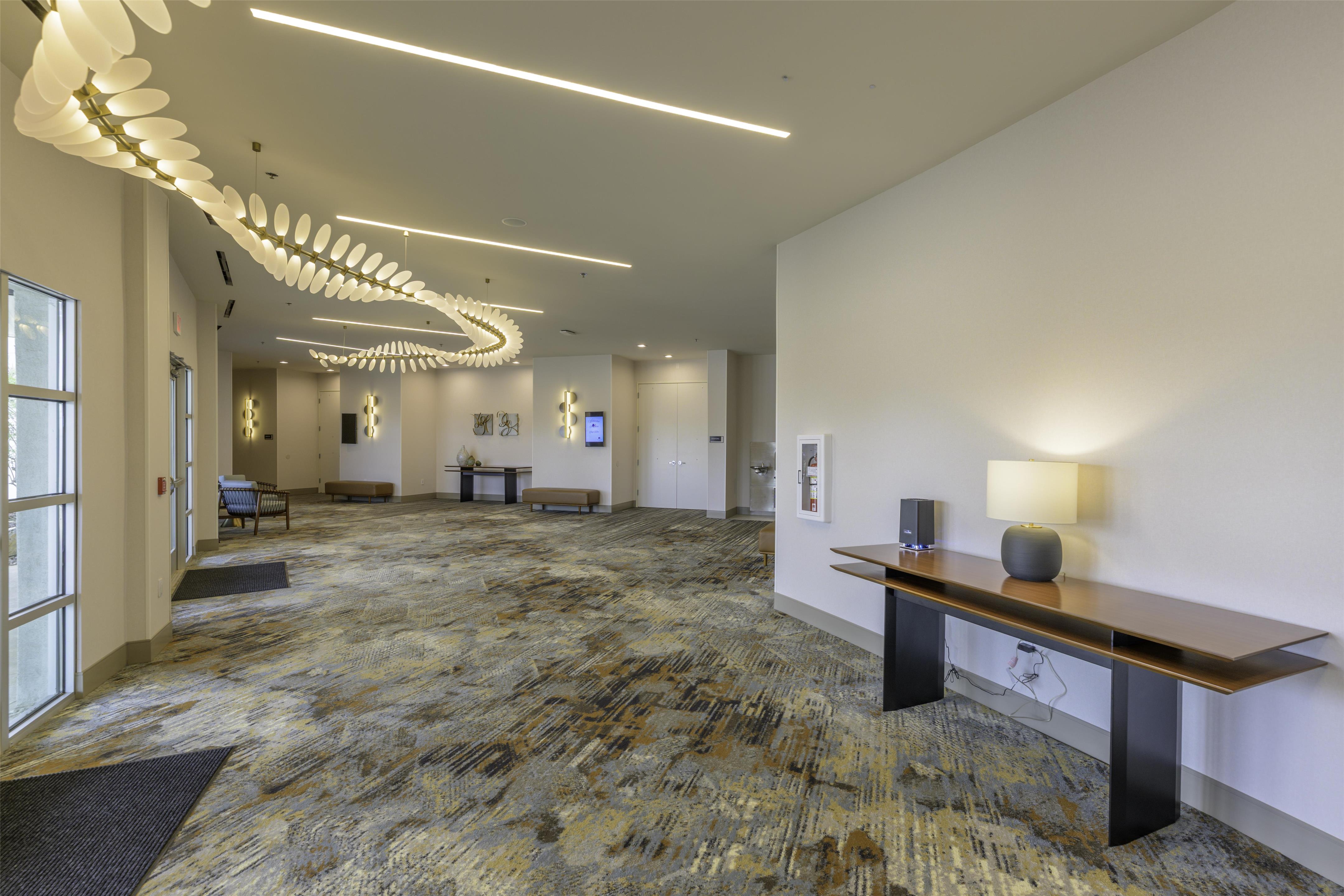 Lobby | DoubleTree by Hilton Midland West Loop I-250