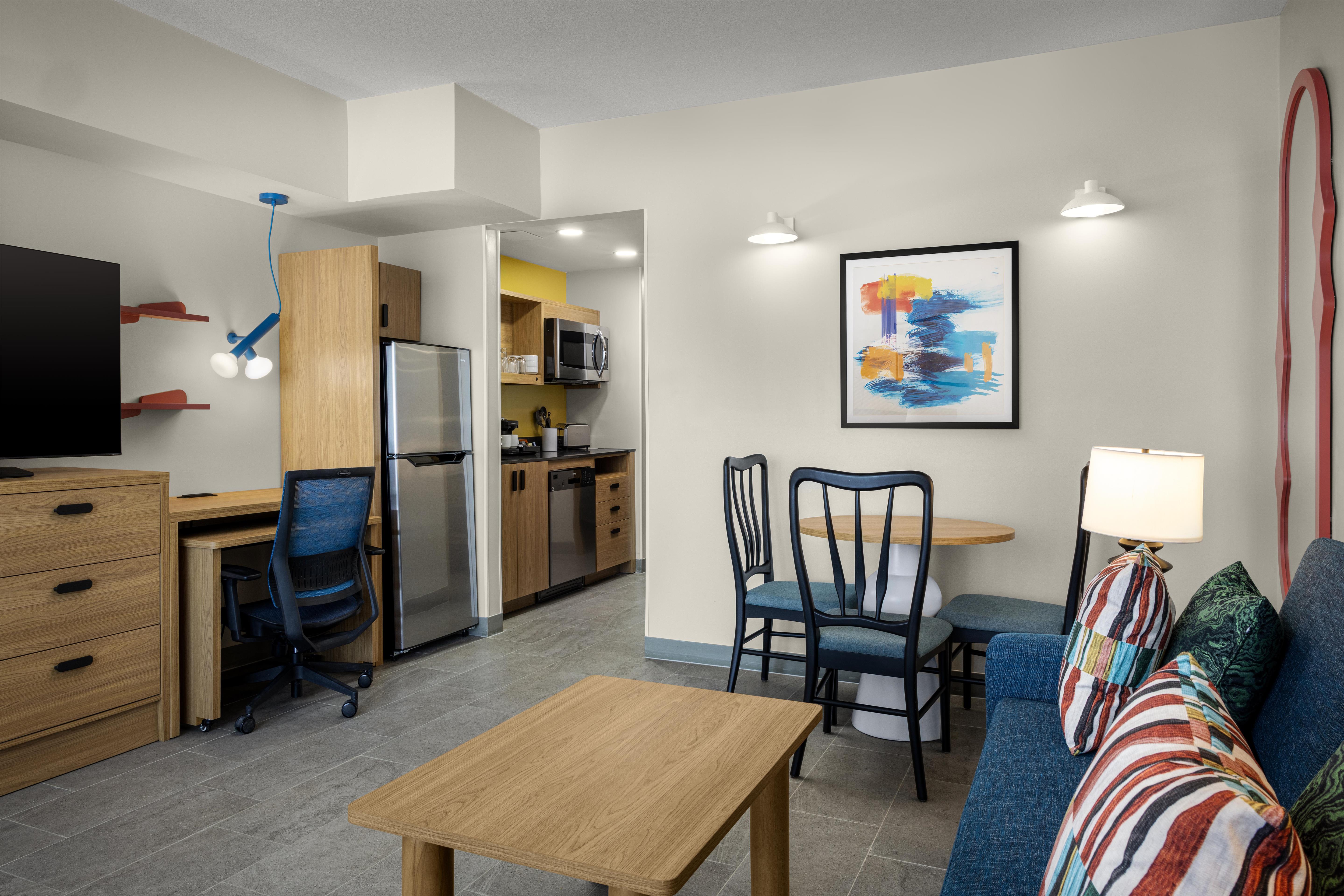 Home2 Suites by Hilton Outer Banks Kill Devil Hills Room Type - 1 KING 1BEDROOM STE OCN VW
