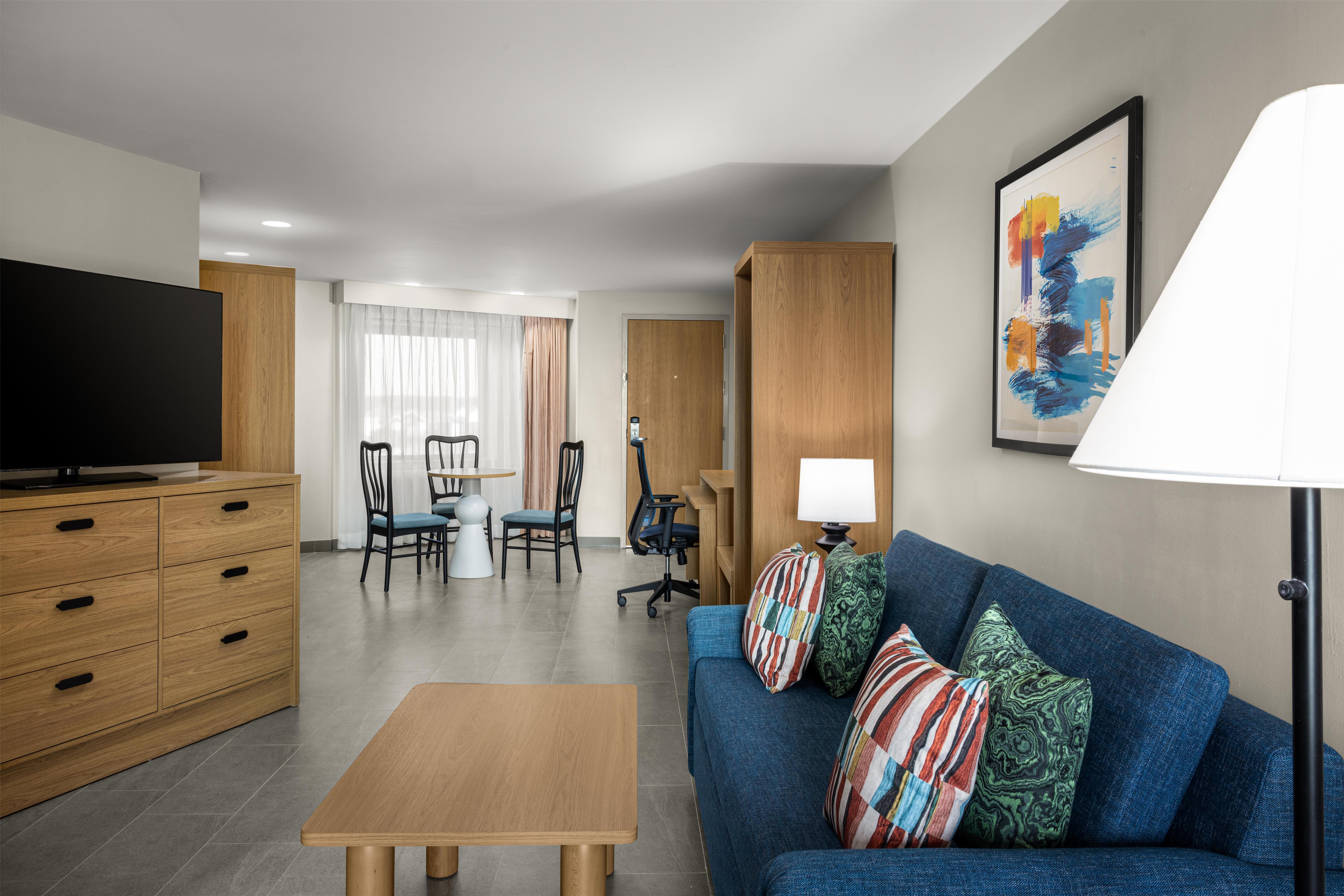 Home2 Suites by Hilton Outer Banks Kill Devil Hills Room Type - 1 KING PREM 1BDRM STE OCN
