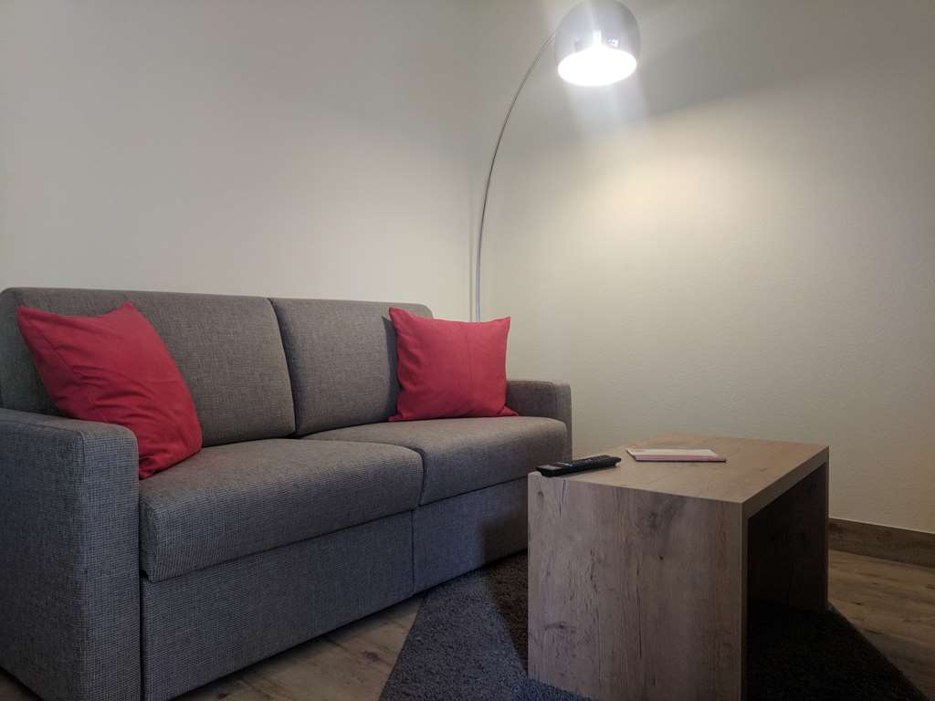 Hotel Azenberg Stuttgart, Sure Hotel Collection by BW-guestroom-Guest Room,Suite,On-Site.jpg