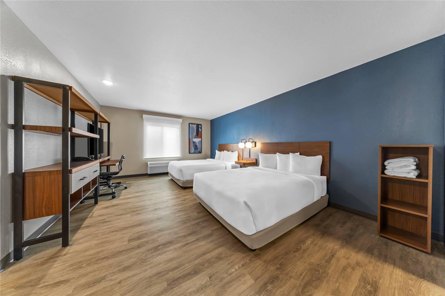 EVERHOME SUITES ONTARIO-guestroom-Guest Room,Suite,On-Site.jpg
