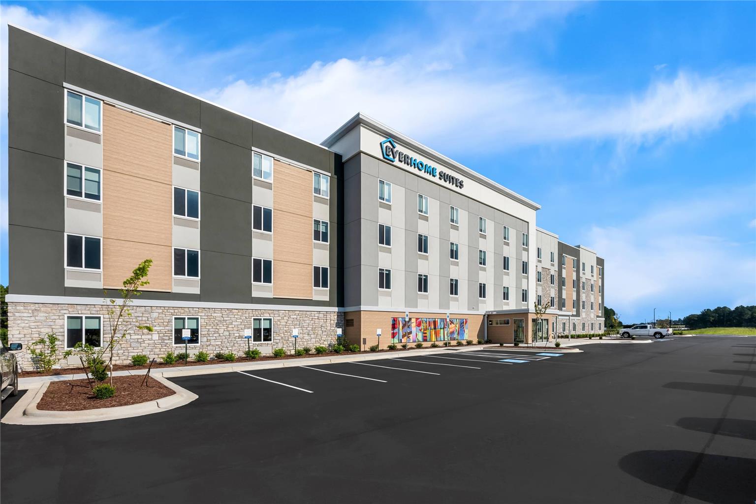 Everhome Suites Fayetteville
