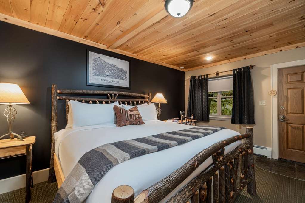 Alpine Lodge