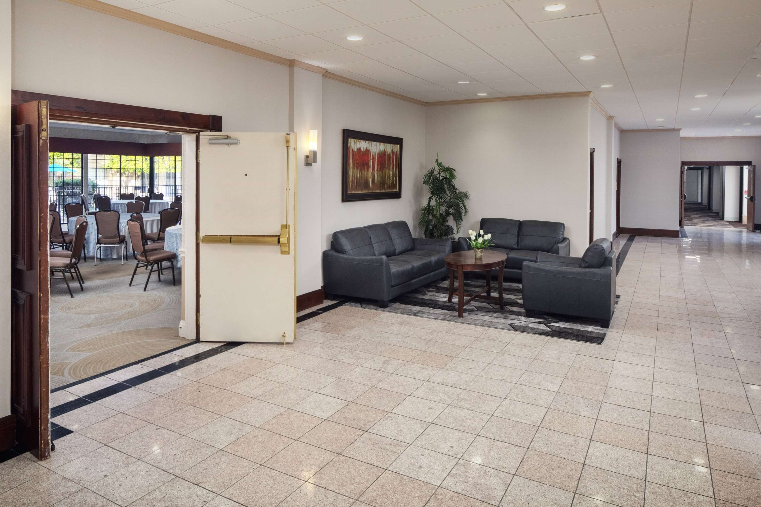 Meeting Room | Wyndham Tucson Airport Hotel & Conference Center