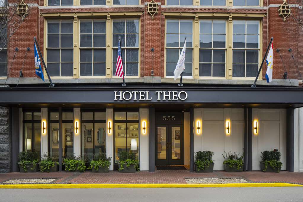 Hotel Theo New Orleans, Tapestry Coll