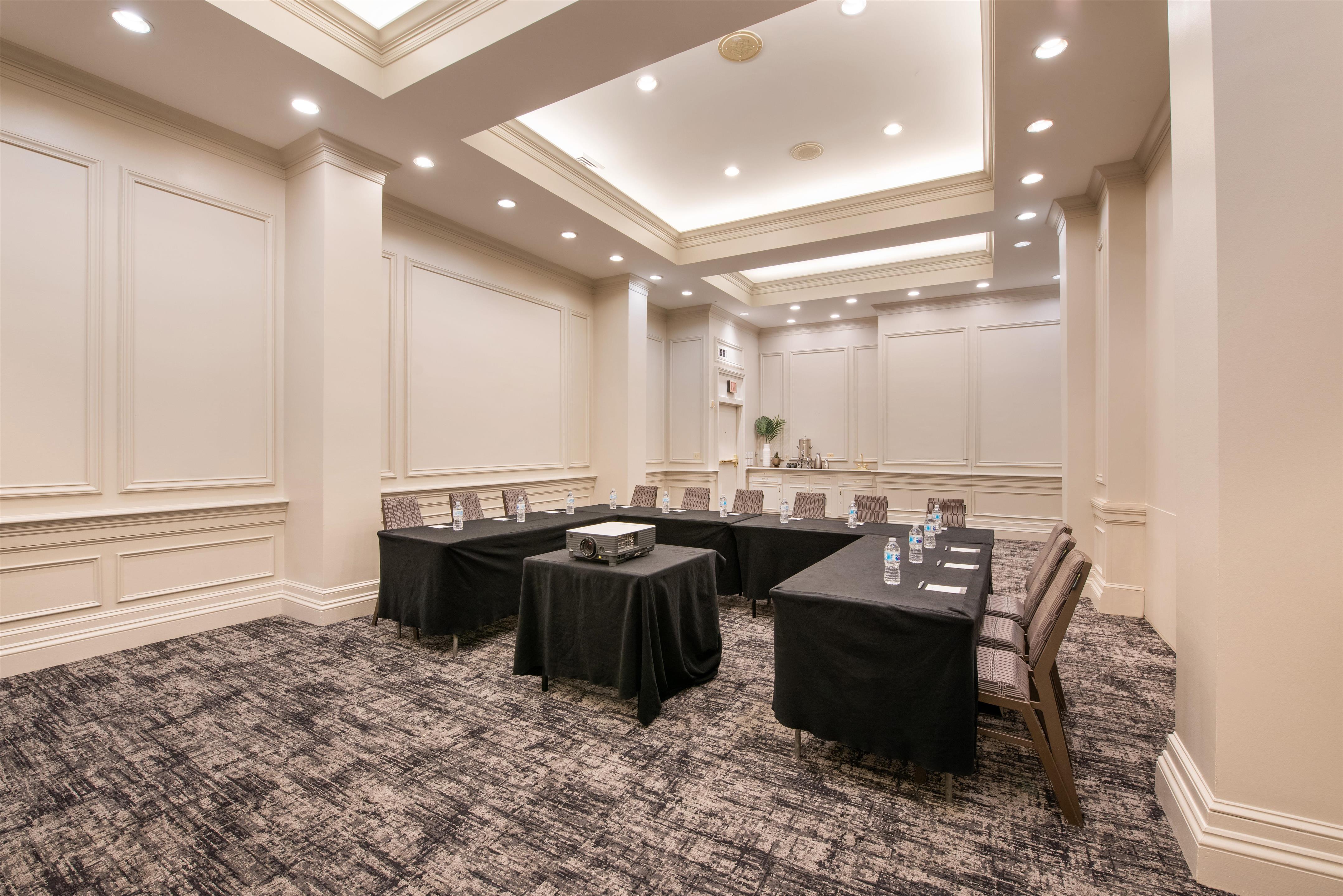 Meeting Room | Hotel Theo New Orleans, Tapestry Collection by Hilton