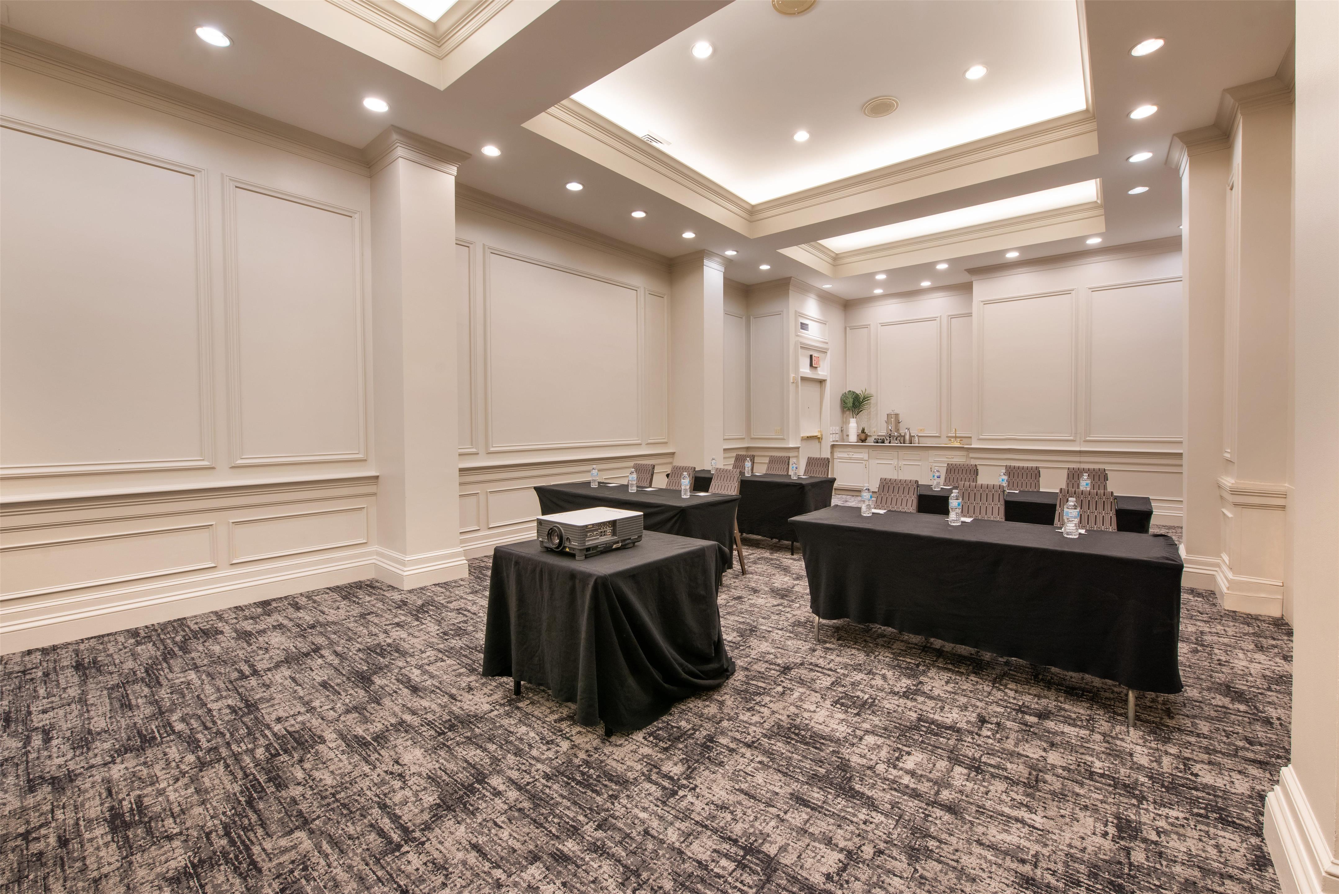 Meeting Room | Hotel Theo New Orleans, Tapestry Collection by Hilton