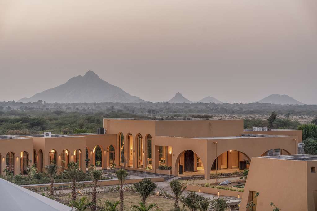 Aaramgah Jawai Resort, Radisson Indiv.