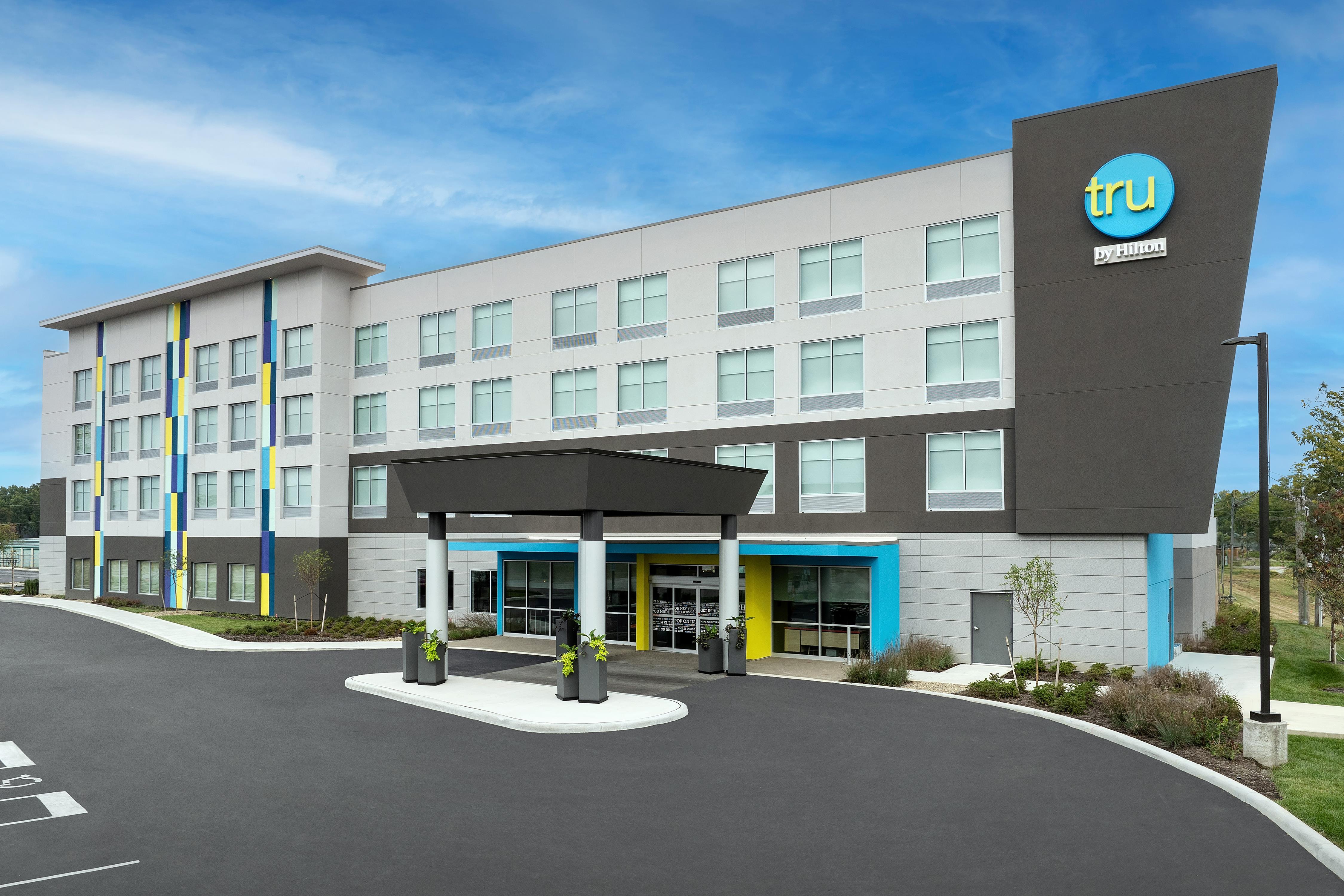 Tru by Hilton Ciudad Valles - Tap to explore photos