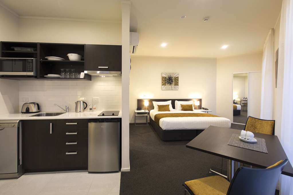 QUEST WHANGAREI-guestroom-Guest Room,Suite,On-Site.jpg