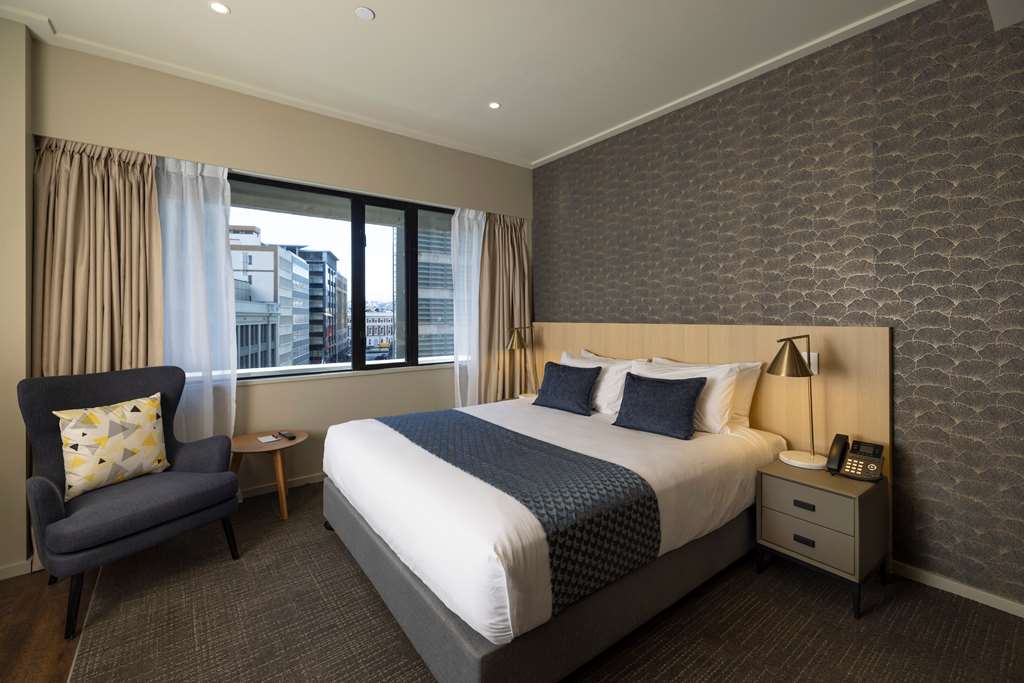 QUEST 256 LAMBTON-guestroom-Guest Room,Suite,On-Site.jpg