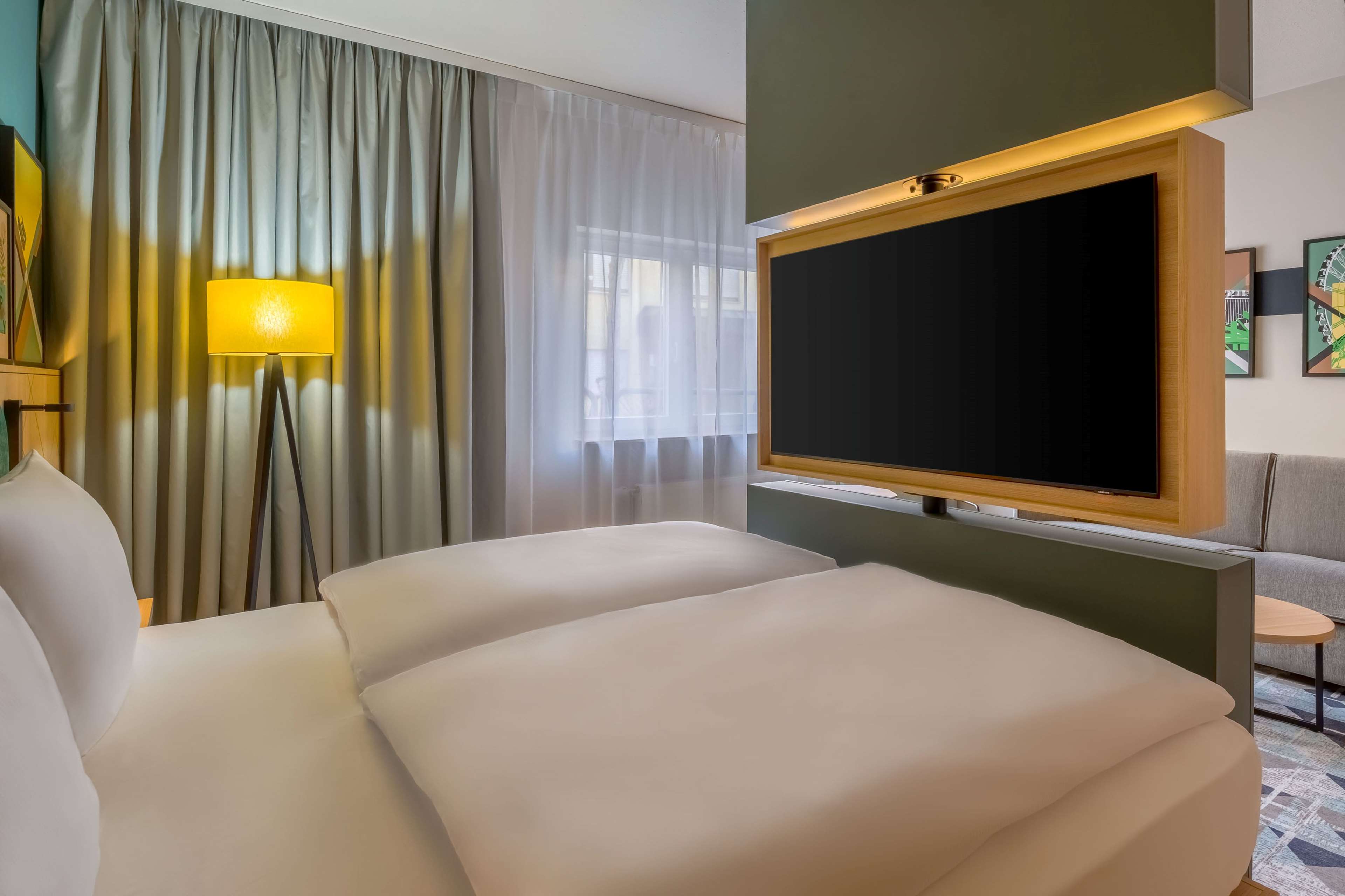 Spark By Hilton Stuttgart Sindelfingen - Tap to explore photos
