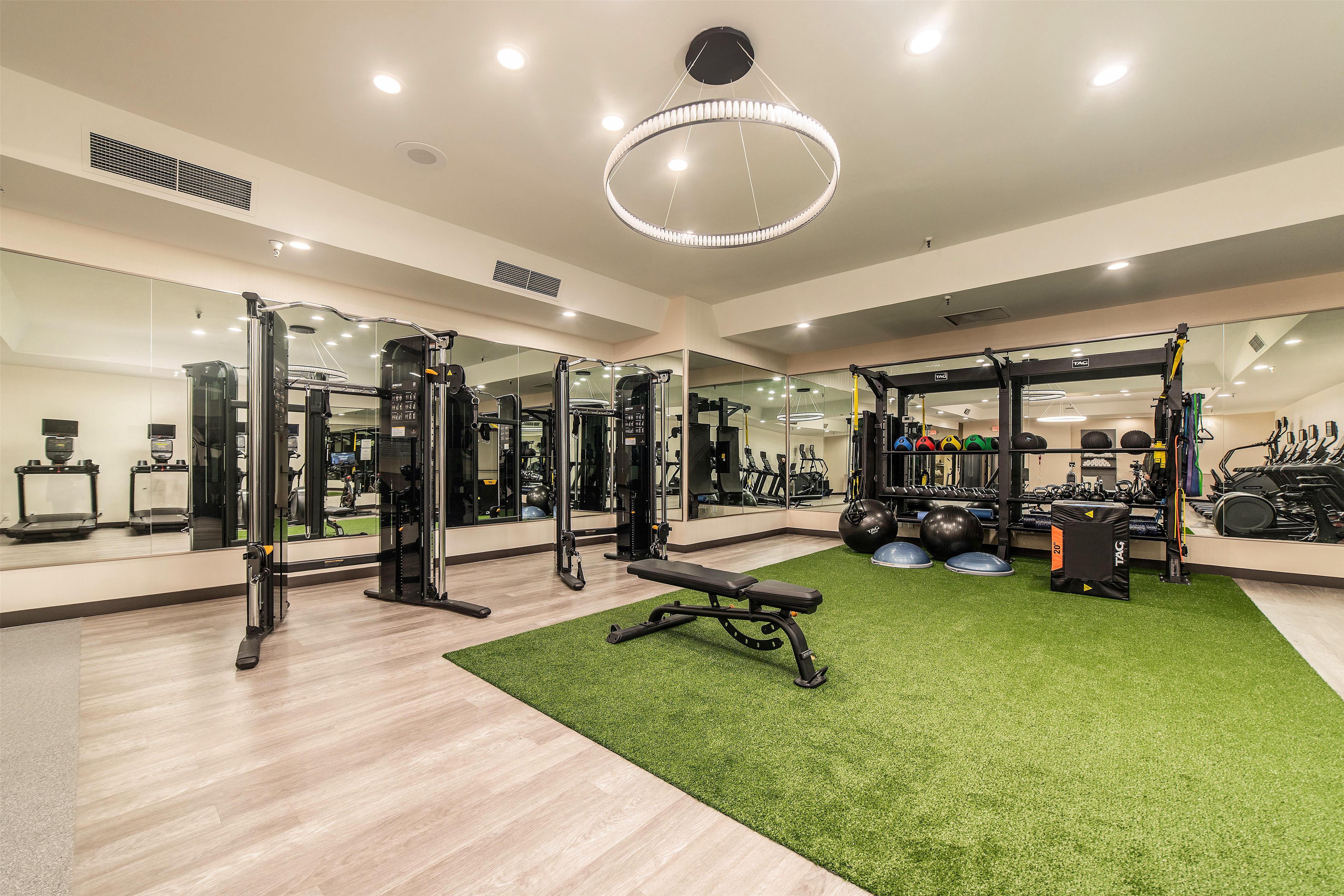 Health club fitness center gym | Hilton Garden Inn Clackamas Portland