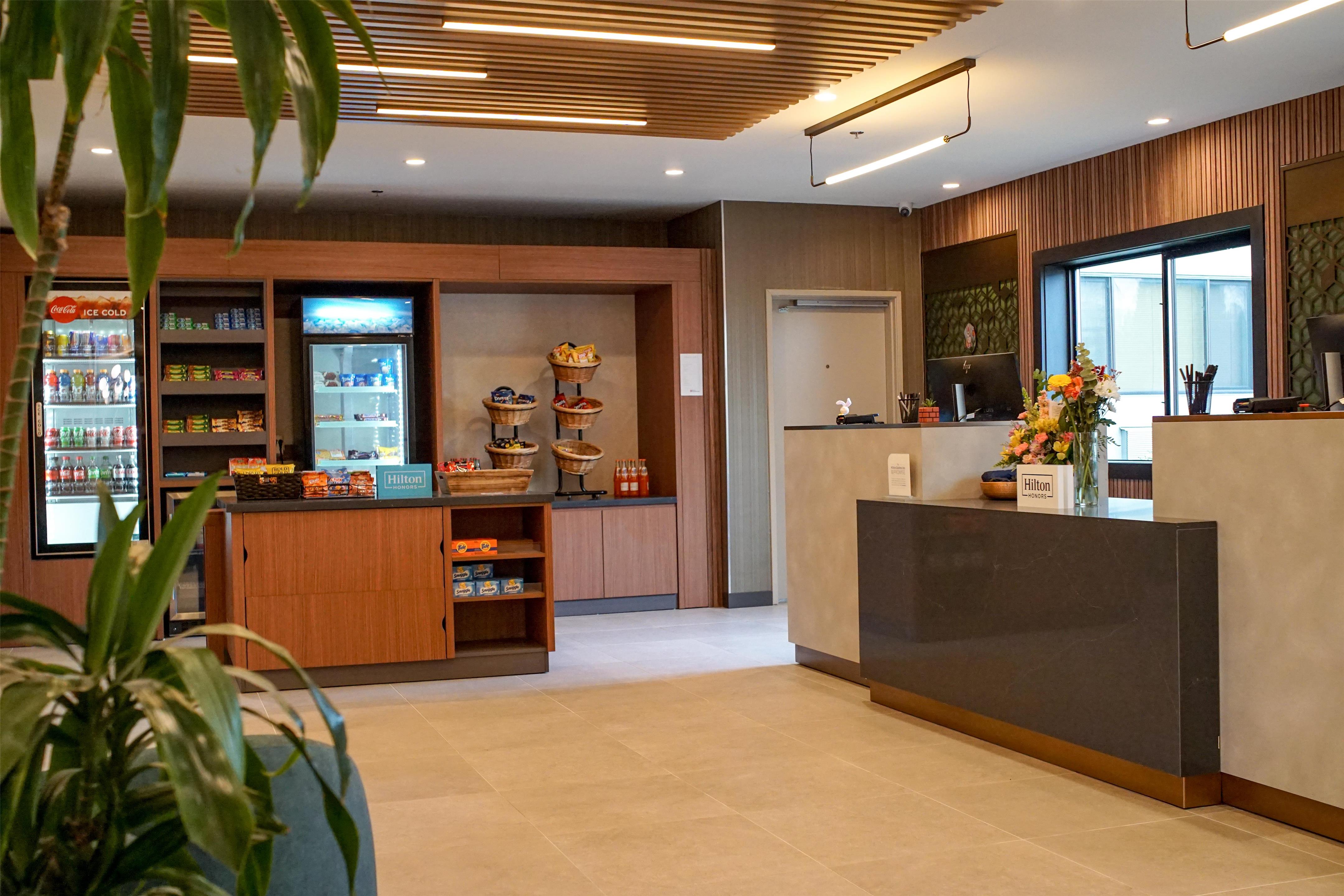 Reception | Hilton Garden Inn Clackamas Portland