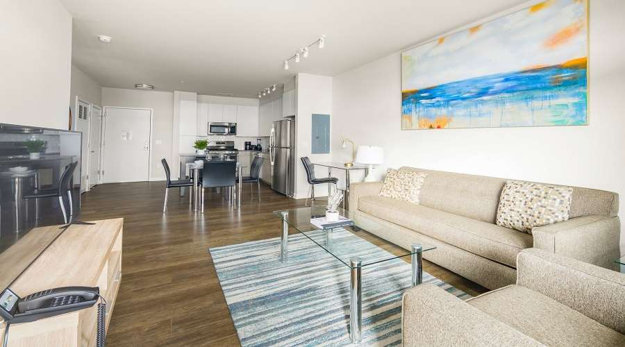 CHURCHILL AT APERTURE RESTON-guestroom-Guest Room,Guest Room Amenity,On-Site.jpg