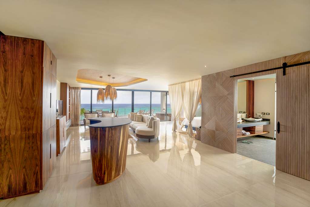MVNGATA BEACH HOTEL-guestroom-Guest Room,Suite,On-Site.jpg