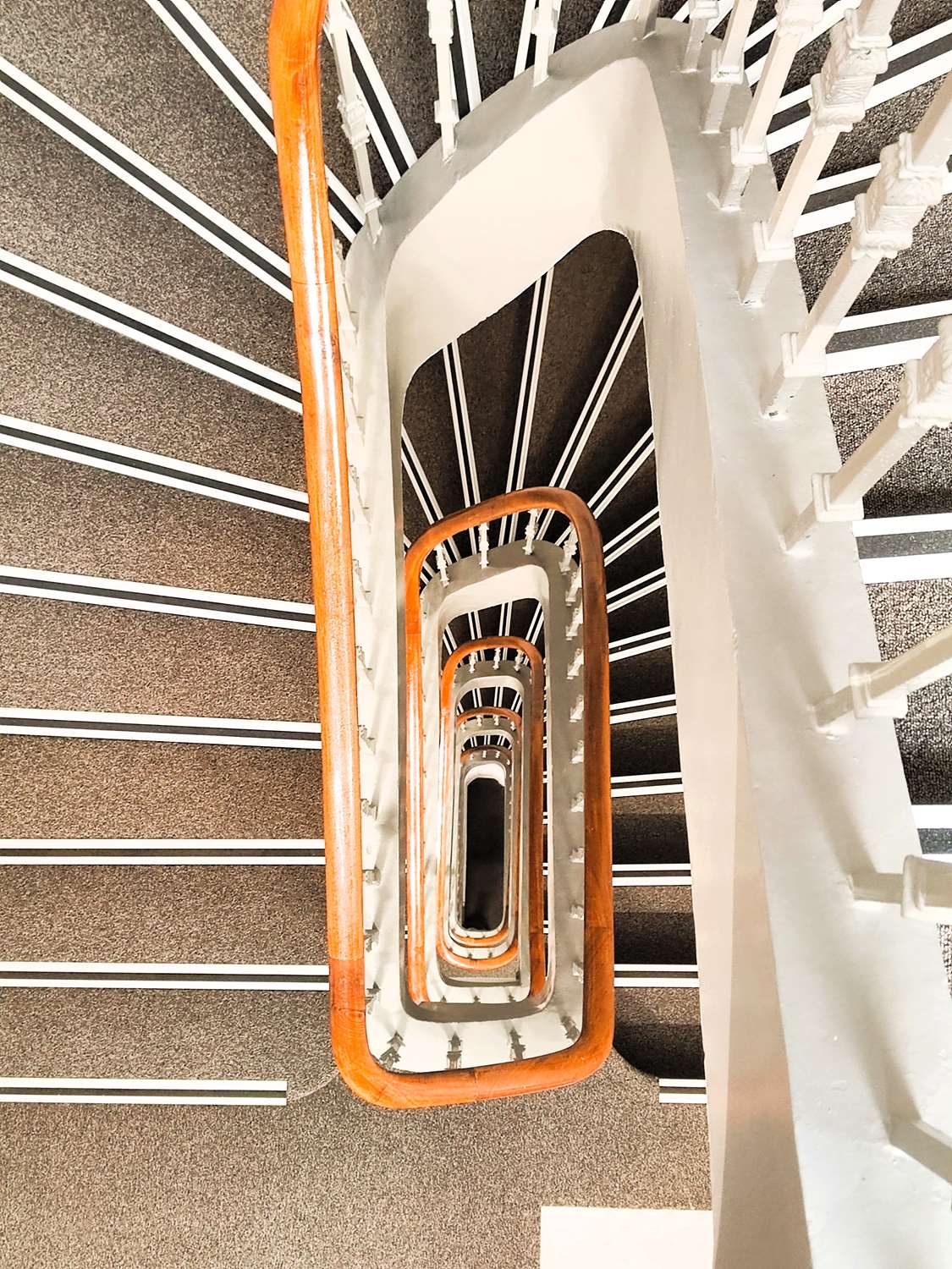 HOTEL CAMPANILE GRENOBLE CENTRE GARE - null