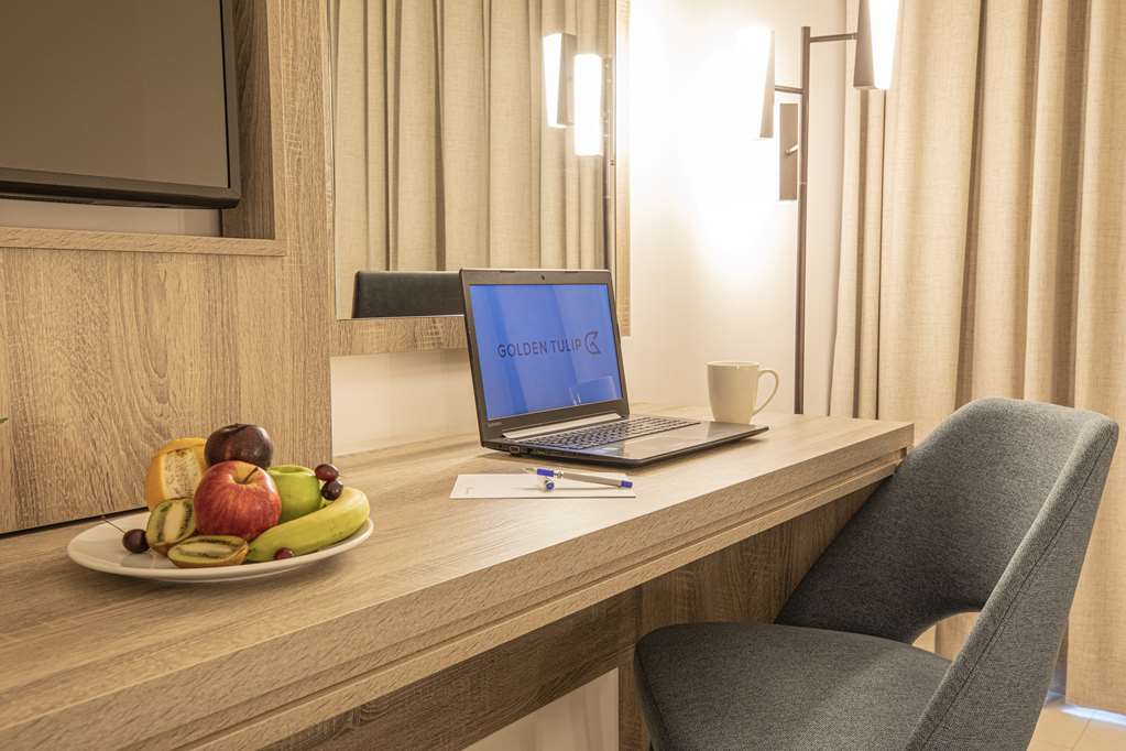 GOLDEN TULIP AMMAN-guestroom-Guest Room,Suite,On-Site.jpg