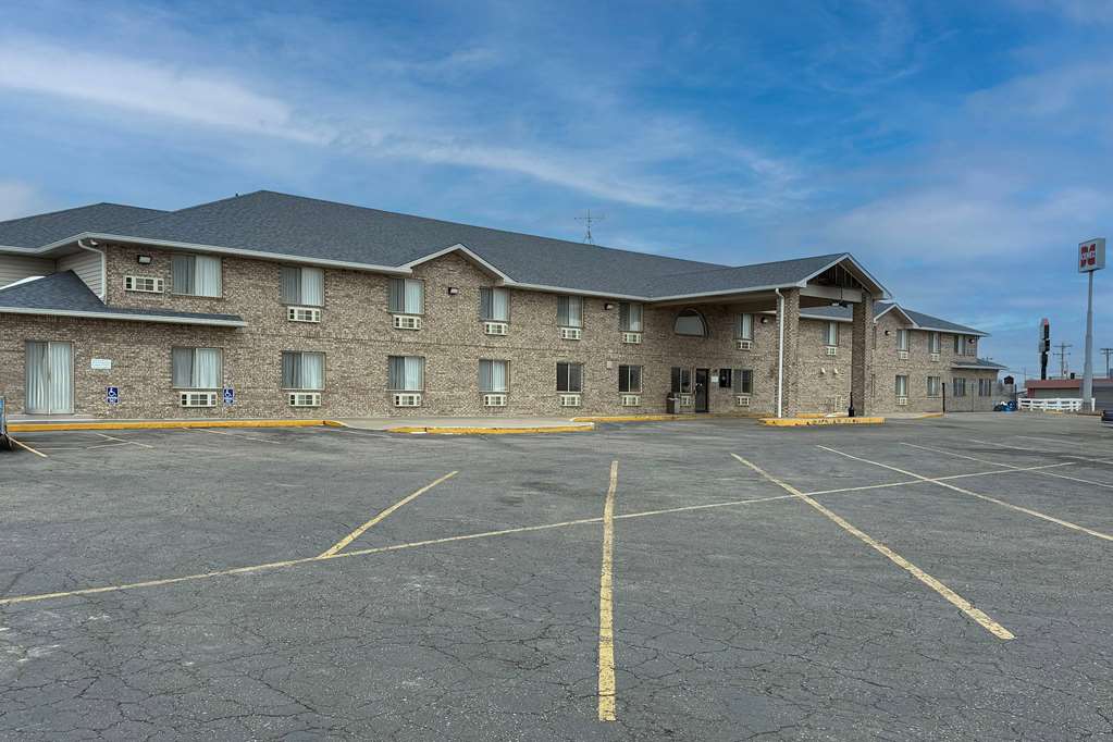 Super 8 Cozad