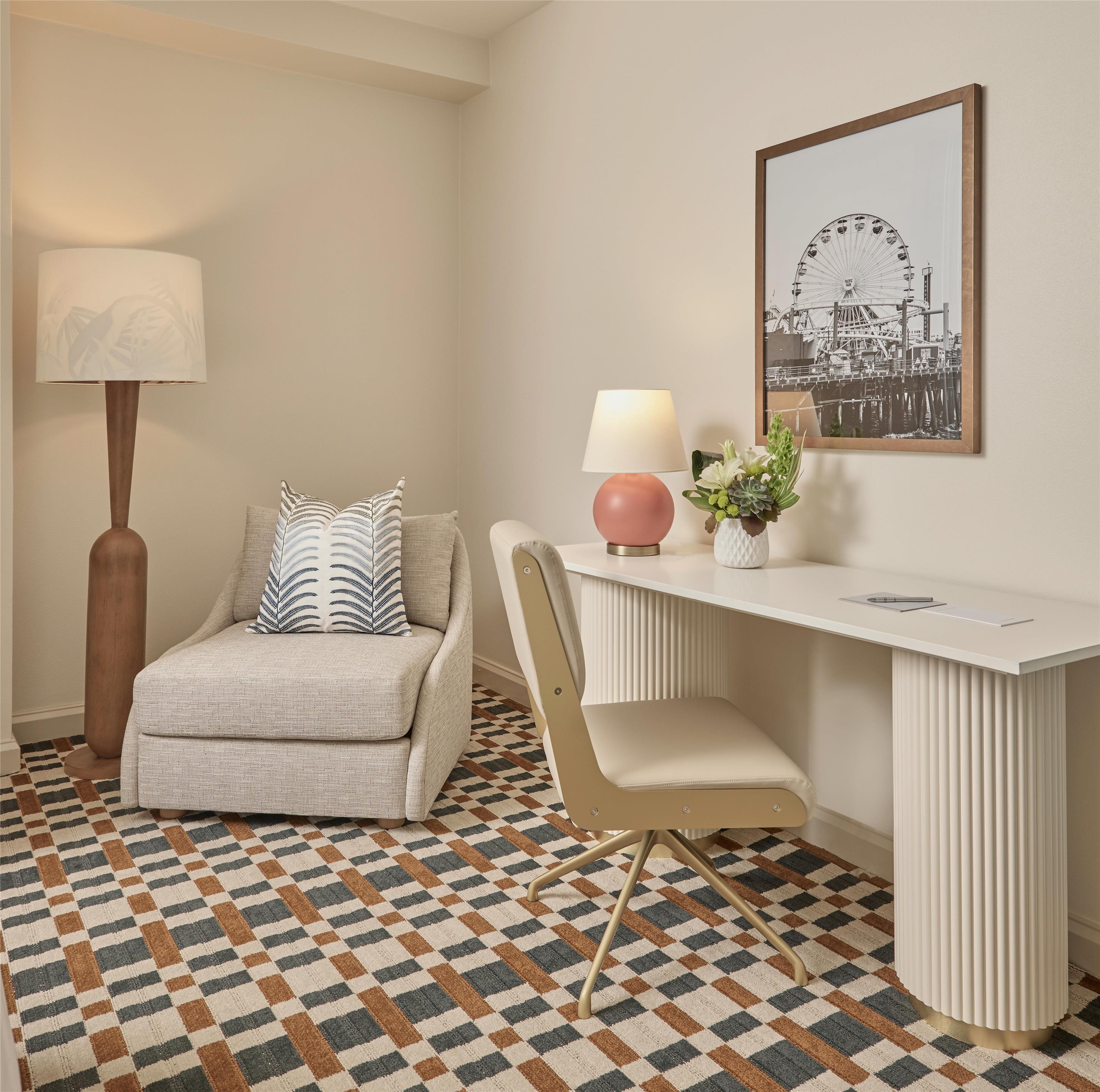 Lobby | Hyatt Centric Delfina Santa Monica