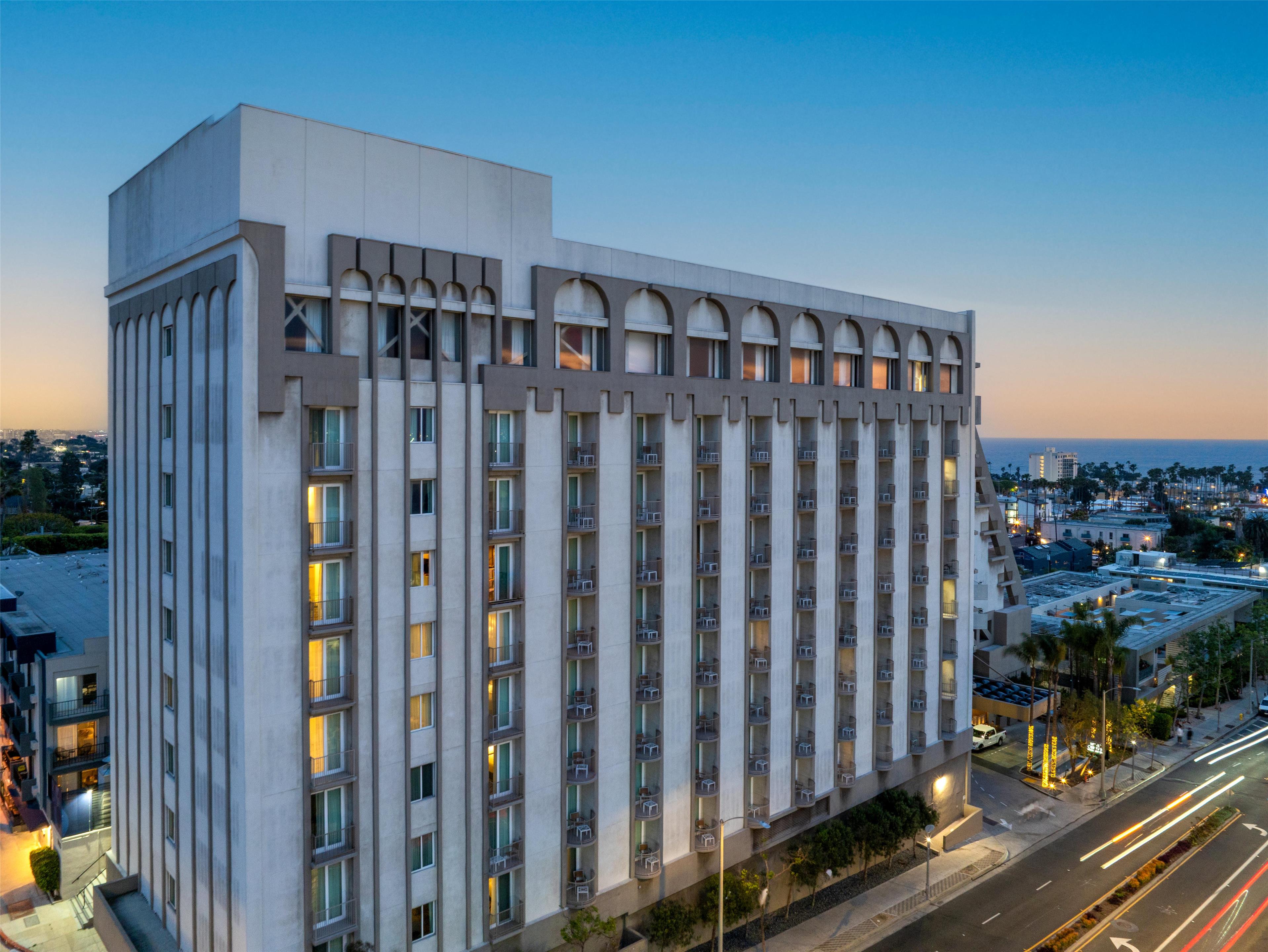 Exterior | Hyatt Centric Delfina Santa Monica