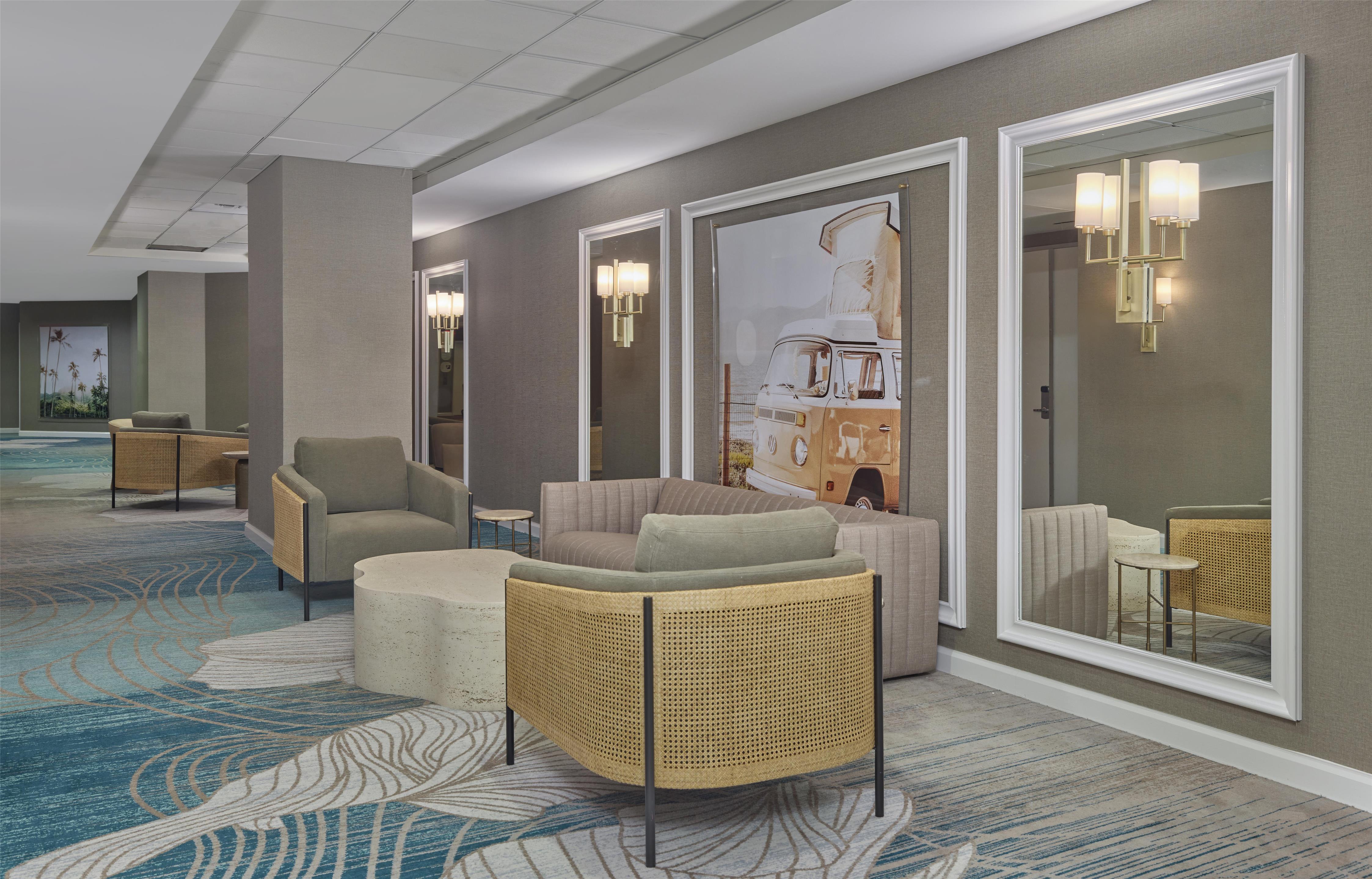 Meeting Room | Hyatt Centric Delfina Santa Monica