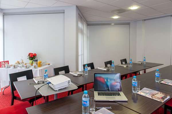 On-Site,Business/Events,Meeting Room