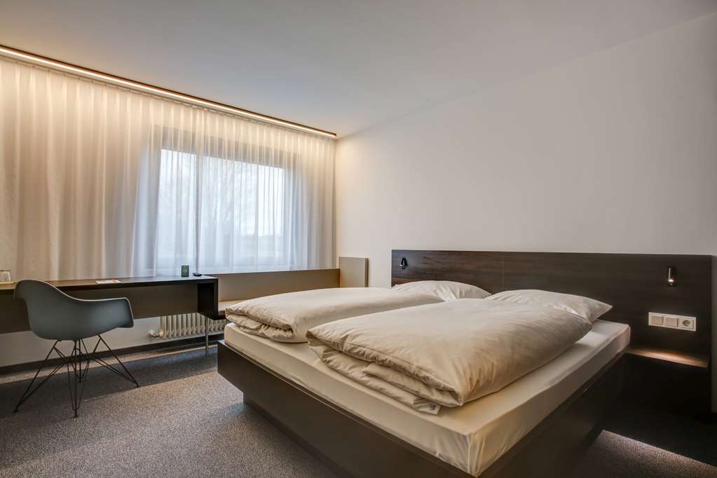 CENTRO PARK HOTEL STUTTGART, TRADEM-guestroom-Guest Room,On-Site.jpg