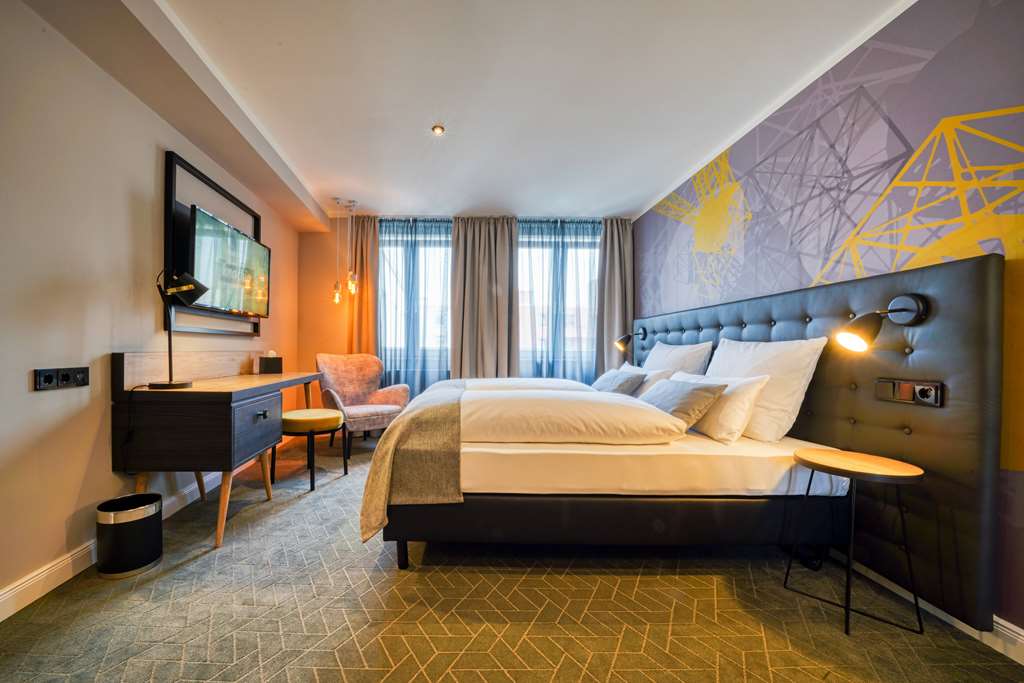 VIENNA HOUSE EASY BY WYNDHAM DORTMU-guestroom-Guest Room,On-Site.jpg