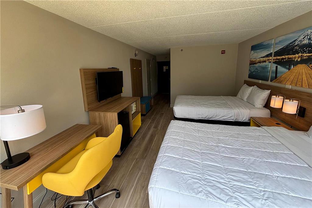 DAYS HOTEL BY WYNDHAM WILLIAMSBURG-guestroom-Guest Room,On-Site.jpg