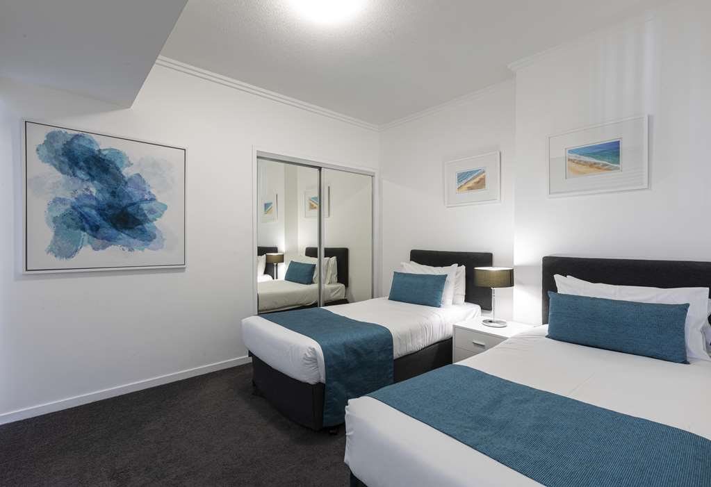 OCEAN PACIFIC RESORT-guestroom-Guest Room,On-Site.jpg