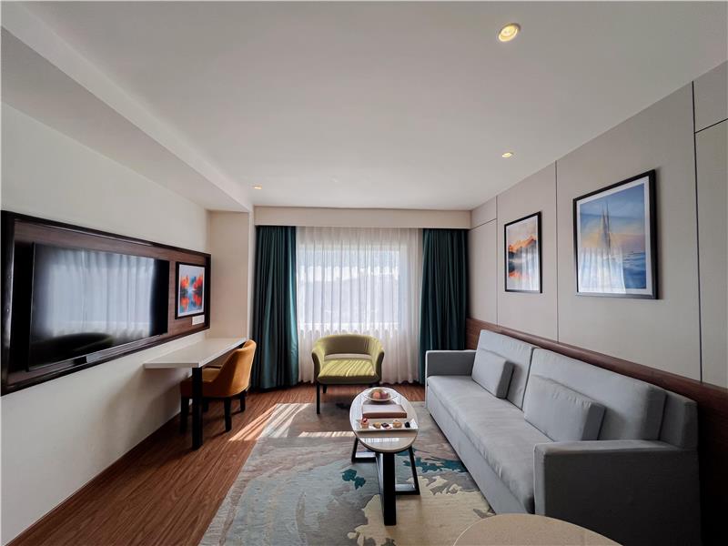 HOTEL TULIP INN BHOPAL