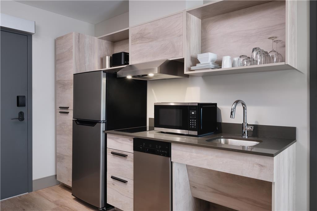 @HOME by Best Western Walkerton-guestroom-Guest Room,Guest Room Amenity,Kitchen/Kitchenette,On-Site.jpg