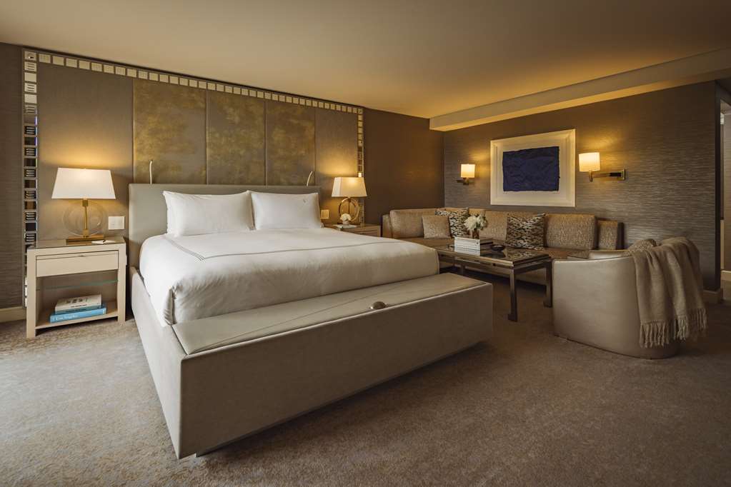Guest photo
