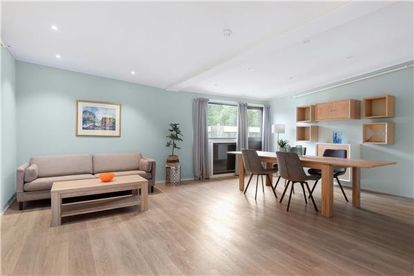 1 Double Bed, Non-Smoking, Junior Suite, Separate Living Room, Work Desk, Wi-Fi, Bathrobe And Slippers, Full Breakfast