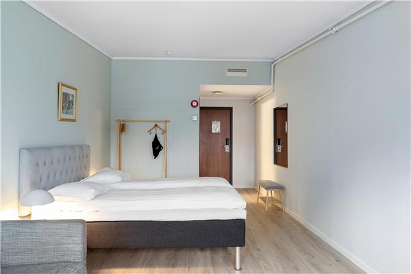 1 Double Bed, Non-Smoking, Family Room, Work Desk, Wi-Fi, Full Breakfast
