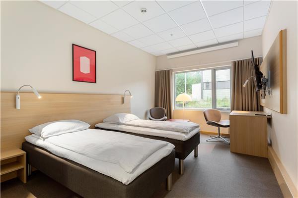 2 Single Beds, Non-Smoking, Standard Room, Work Desk, Wi-Fi, Full Breakfast