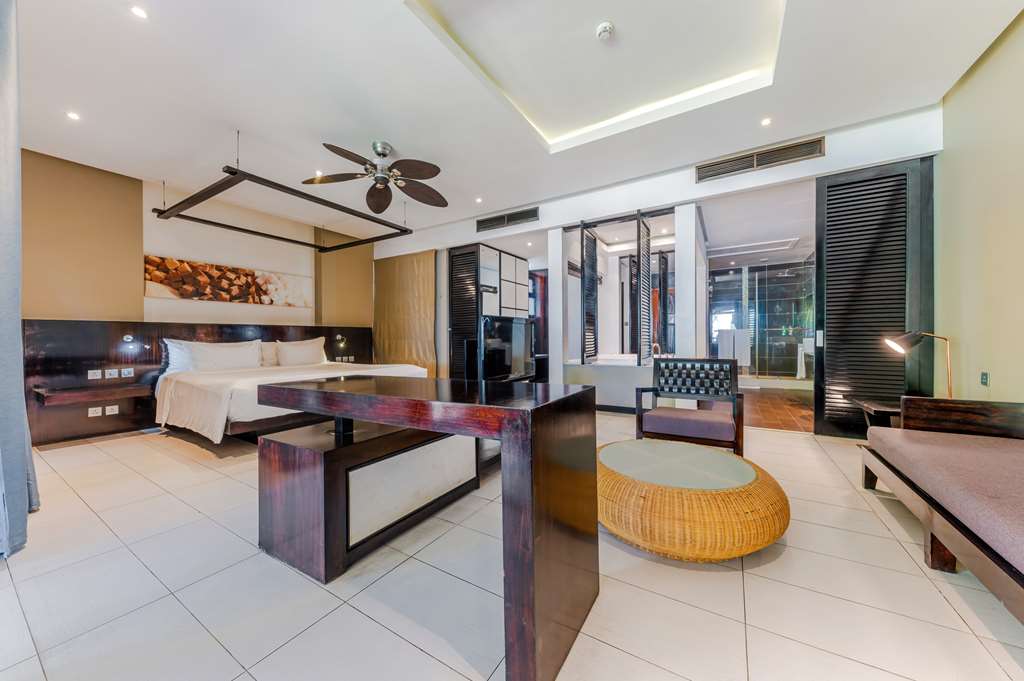CRYSTALS BEACH RESORT BELLE MARE-guestroom-Guest Room,Suite,On-Site.jpg